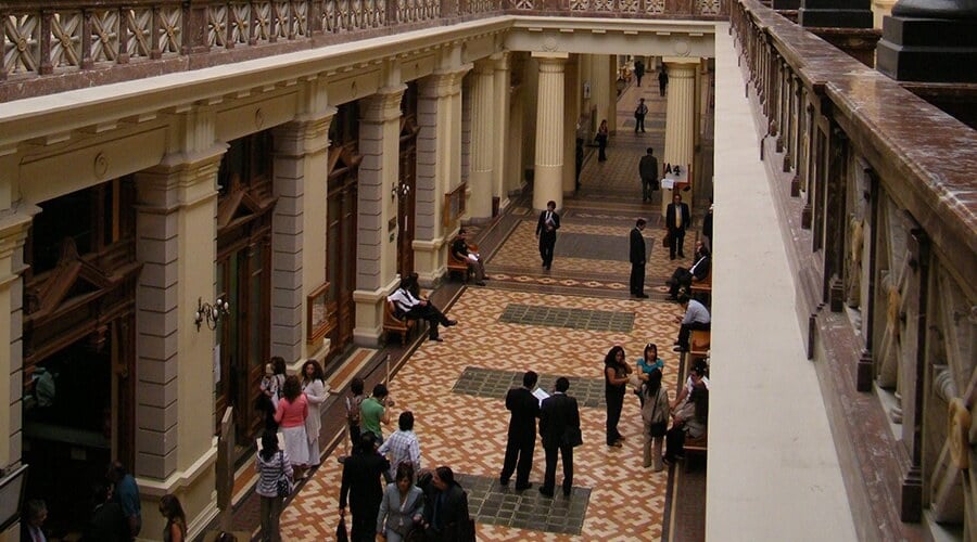 ¿Qué es el exequátur? 