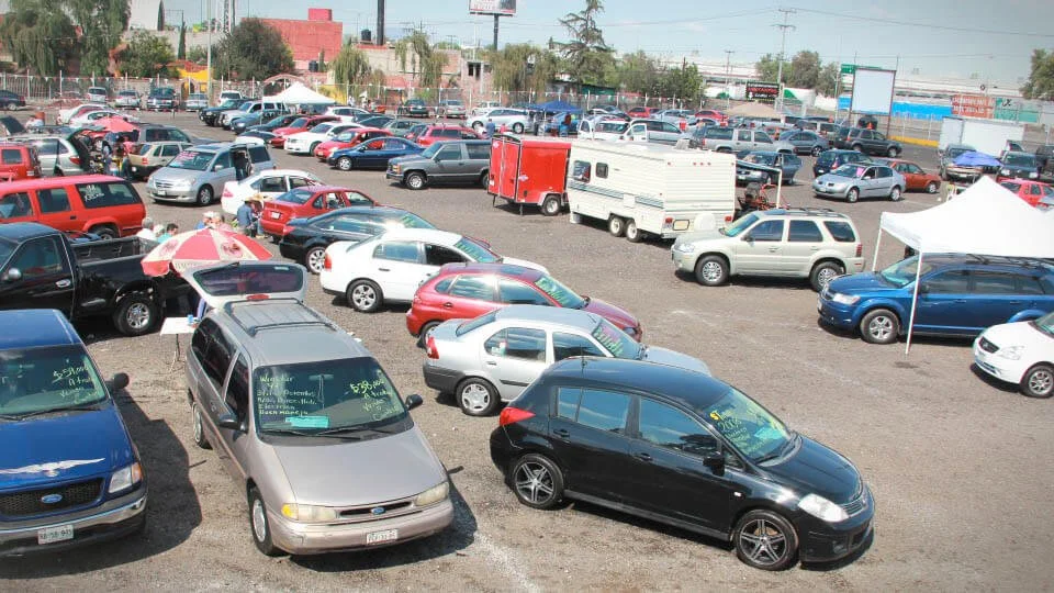 Modelo de compraventa de vehículo usado 