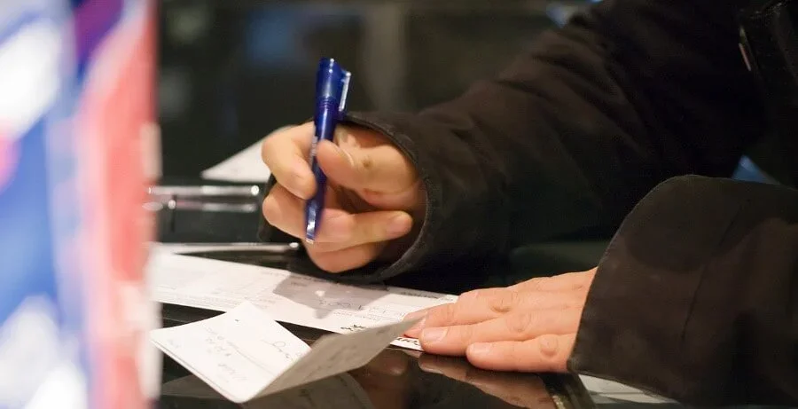 ¿Cómo cobrar un pagaré por la vía legal? 