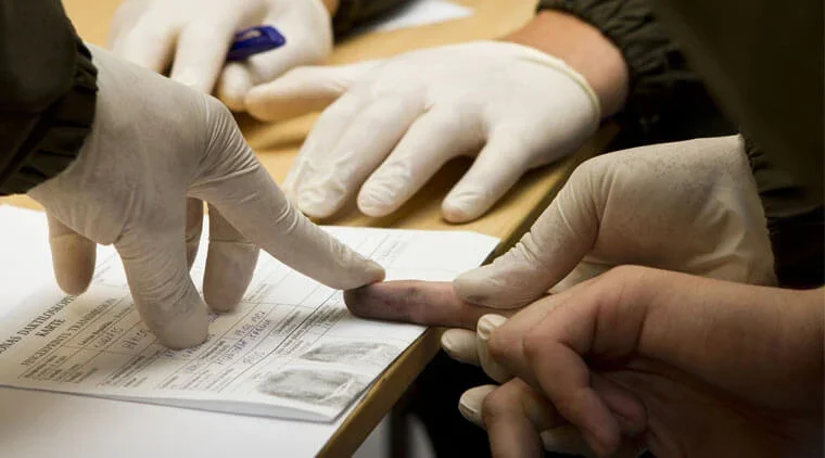 ¿En qué consiste la reclusión nocturna? 