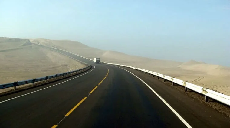 ¿En qué consiste la seguridad vial en las carreteras? 