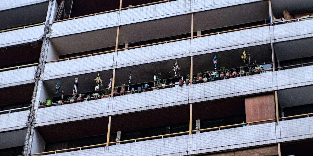 ¿Cuáles son las funciones del comité de administración de edificios? 