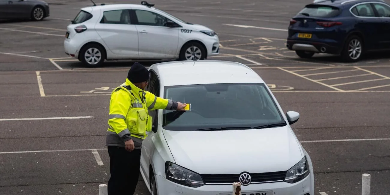 ¿Cómo solicitar un exhorto por un parte de tránsito? 