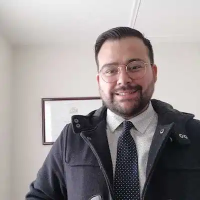 autor Luis Meza