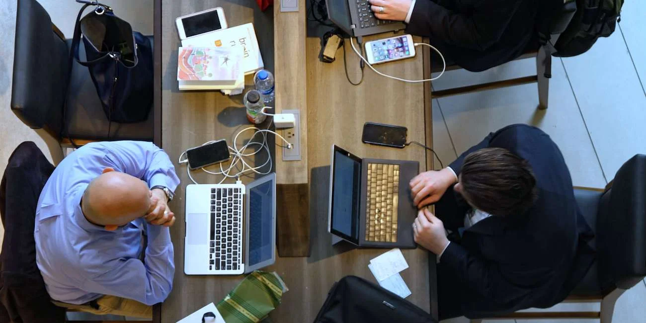 ¿Por qué los abogados no cumplen su rol en la sociedad? 